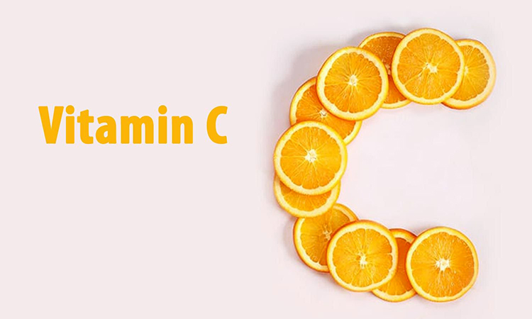 Vitamin C trong cam giúp da luôn căng bóng, mịn màng